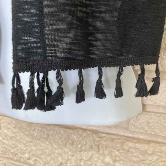 Made For Me To Look Amazing Knit Shrug - Picture 6 of 7